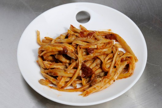 Pulled Mushrooms in BBQ Sauce