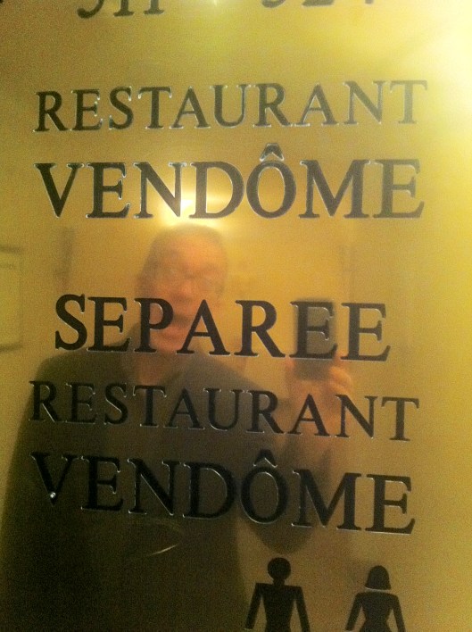 Thro At Vendôme Thro At Vendôme